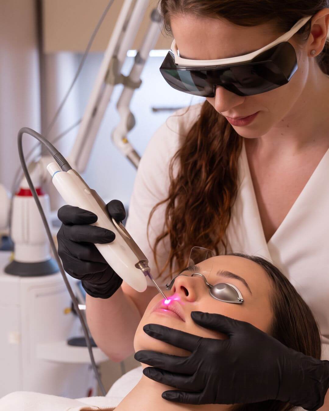 zväčšenie pier laserom Bratislava-beautylab